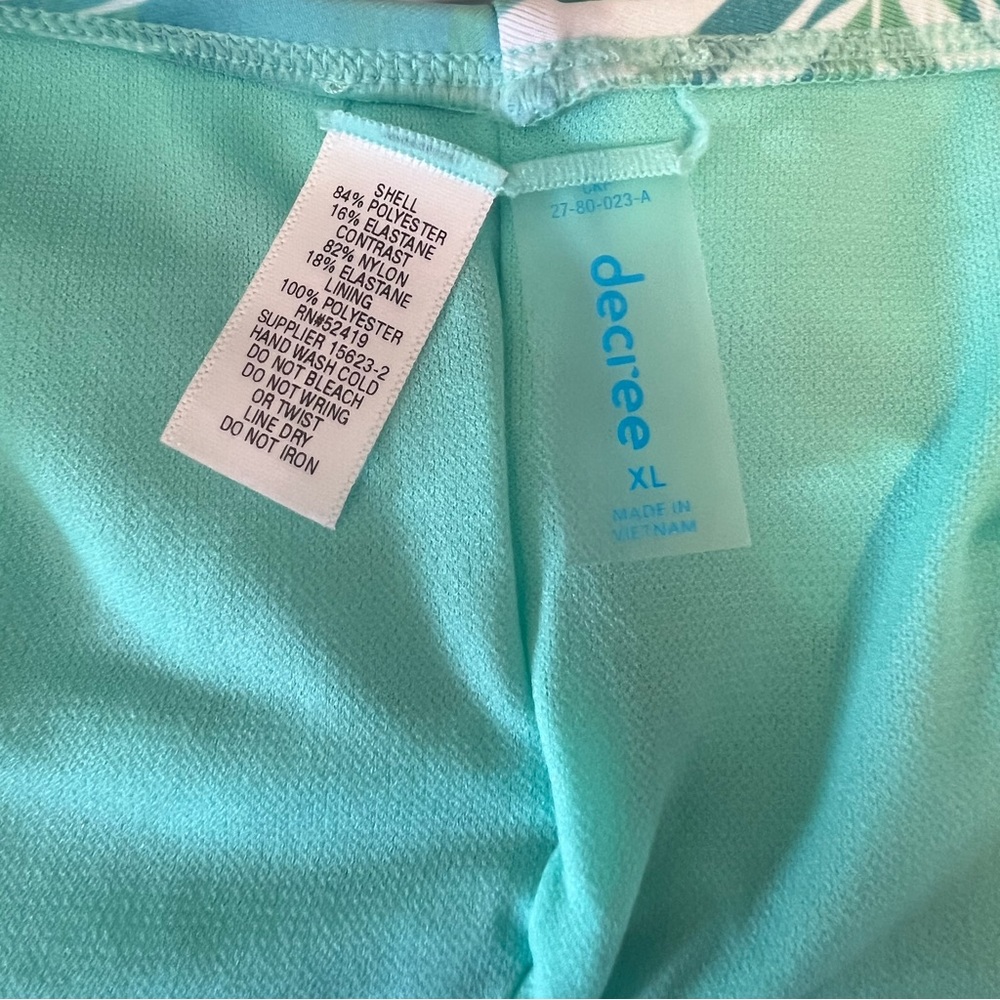 ⭐️NEW⭐️women’s swim bottoms size XL - Picture 5 of 5